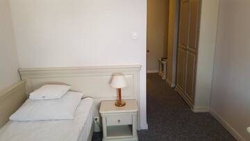 Фото номера Стандартный одноместный номер Отель Hotel Dworek*** г. Скерневице 2